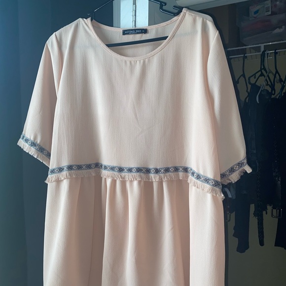 Top - Picture 3 of 3